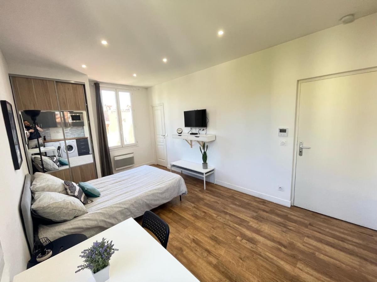 Nice Renting - Cambrai02 - Studio Beach Sea View - Ac - Promenade Des Anglais Екстер'єр фото
